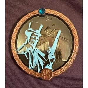 Disney Haunted Mansion Limited Release Pin 45th Anniversary- Dueler
